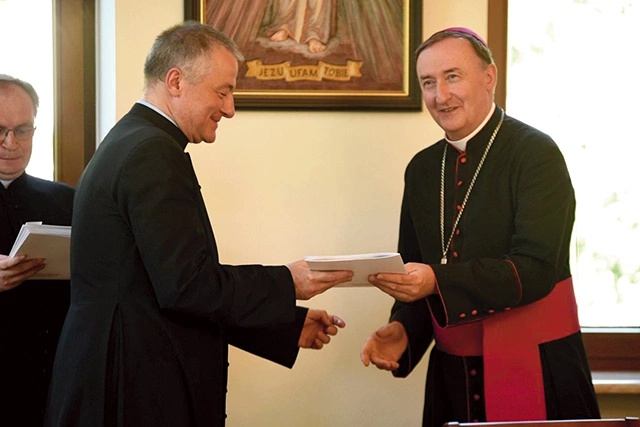 Biskup nominat w obiektywie Gościa Tarnowskiego
