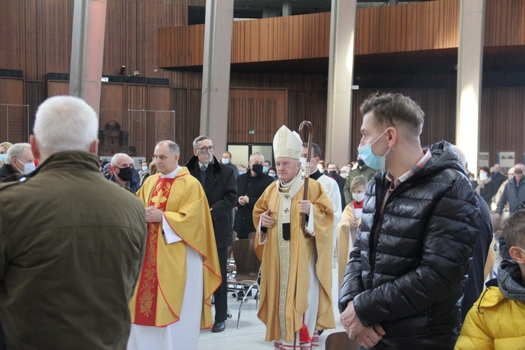 Jubileusze małżeńskie w świątyni na Wilanowie 