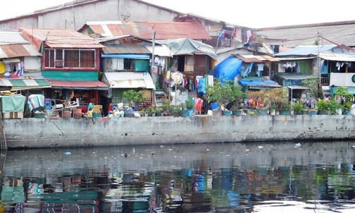 Wolontariusze "Domów Serca" często mieszkają w slumsach