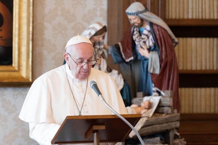 Komunikacja Franciszka: Gdzie słucha, słyszy