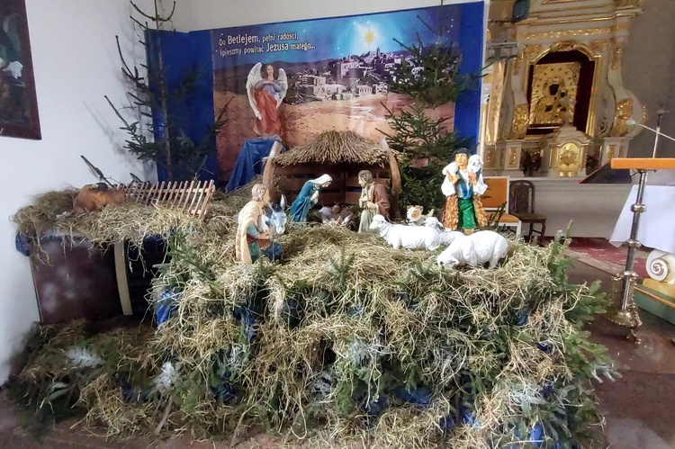 Korzeń. Szopka w parafii św. Walentego