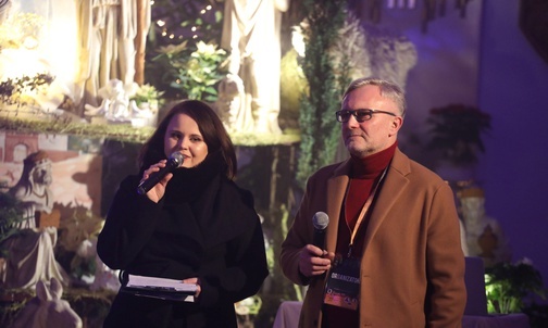 Tradycyjnie koncert poprowadzili: Dorota Kohut i Dariusz Kupka