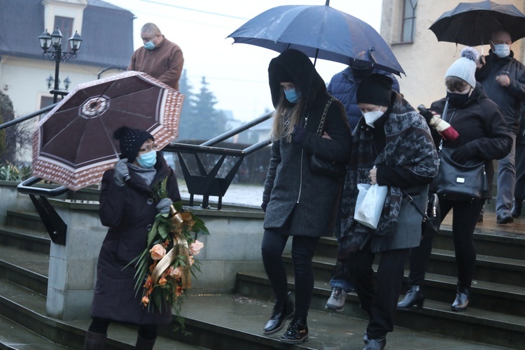 Ostatnie pożegnanie ks. prał. Adama Drożdża w Goleszowie