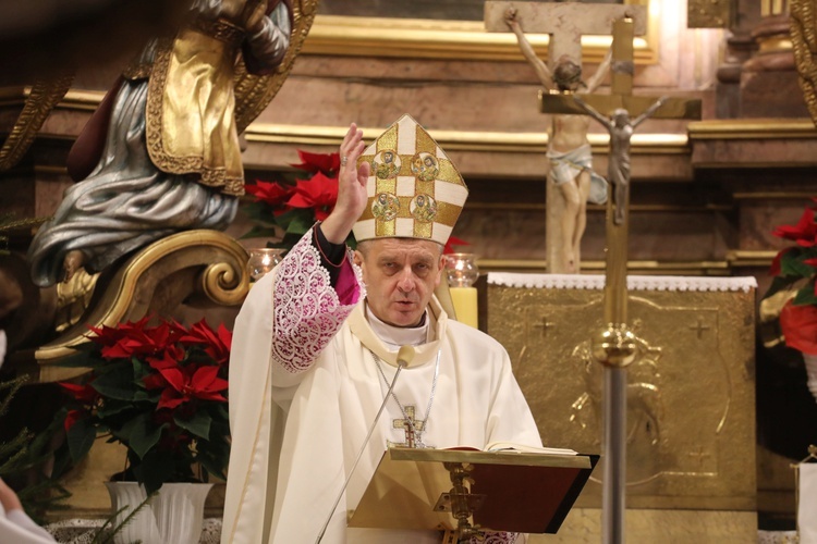 Ostatnie pożegnanie ks. prał. Adama Drożdża w Goleszowie