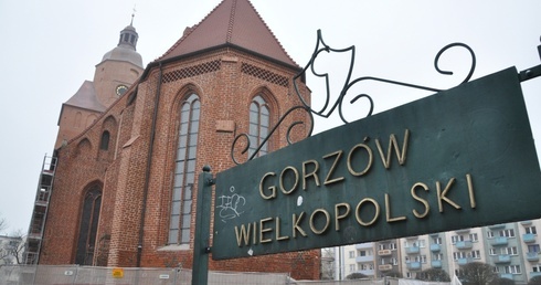 Noworoczne spojrzenie na katedrę