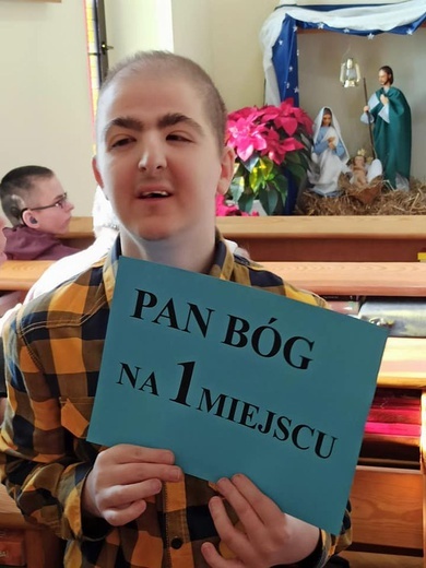 Pomoc świąteczna dla DPS-u w Ścinawce Dolnej