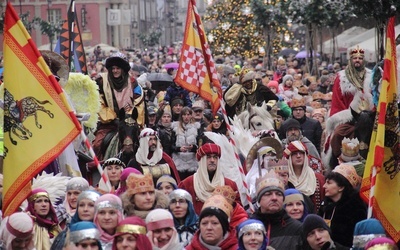 Orszaki Trzech Króli zawsze były barwnym i radosnym wydarzeniem. 