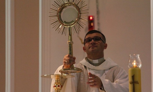 Ks. Krzysztof Kralka jest znanym ewangelizatorem