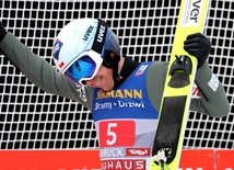 Kamil Stoch wygrał w Innsbrucku i prowadzi w Turnieju Czterech Skoczni