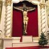 ▲	Krucyfiks jest najstarszym zabytkiem pokarmelitańskiej świątyni w Płońsku.