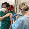 Chorzów. Zespół Szpitali Miejskich rozpoczął szczepienia pracowników służby zdrowia