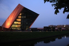 Muzeum II Wojny Światowej zaprasza do skorzystania z oferty.