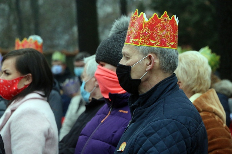 Uroczysty pokłon Trzech Mędrców we Wrocławiu-Leśnicy