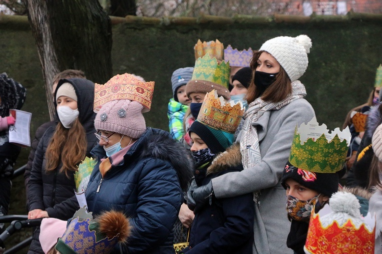 Uroczysty pokłon Trzech Mędrców we Wrocławiu-Leśnicy