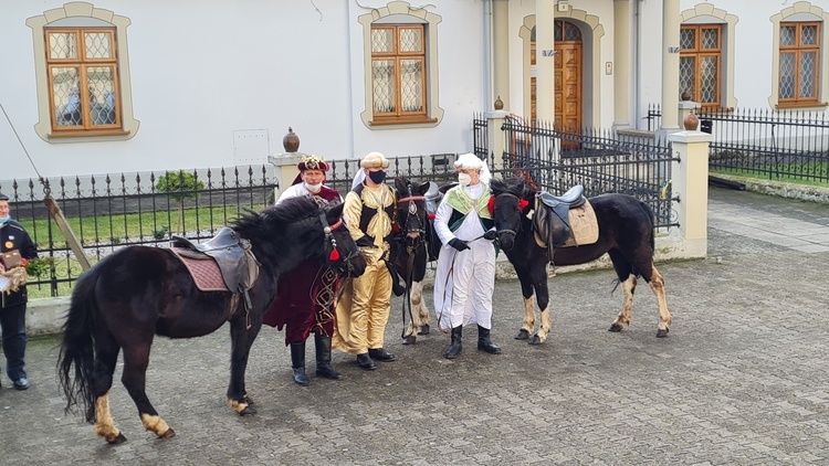 Orszak w Starym Sączu