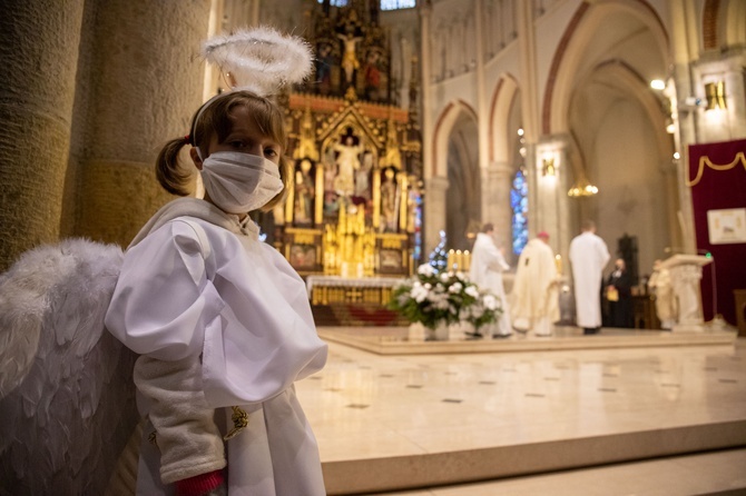 Łódź: Orszak Trzech Króli w Łodzi poruszył i otworzył serca wielu ludzi! 