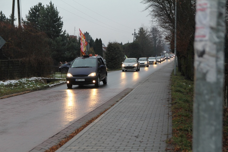 Zmotoryzowany Orszak Trzech Króli 2021 objechał gminę Czernica