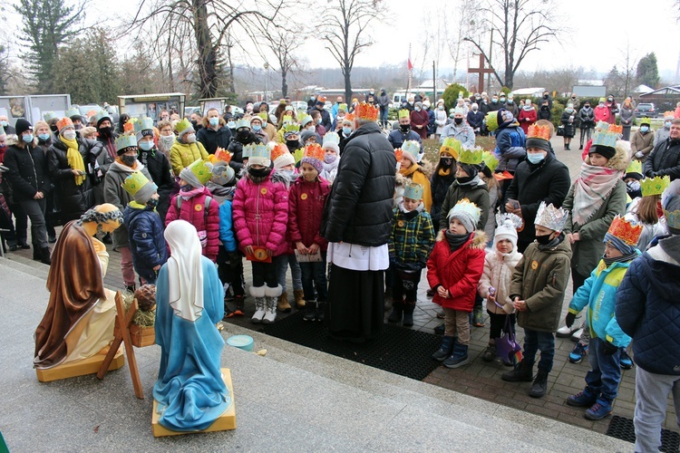 Orszak Trzech Króli w Brzegu (parafia pw. Miłosierdzia Bożego)