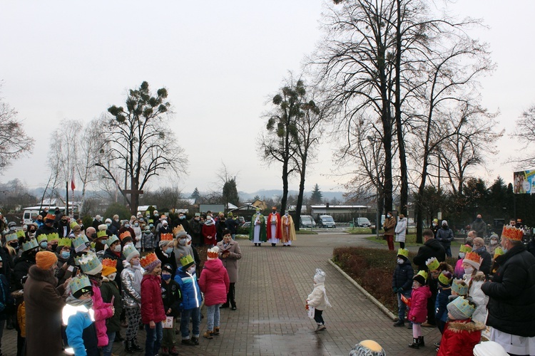 Orszak Trzech Króli w Brzegu (parafia pw. Miłosierdzia Bożego)