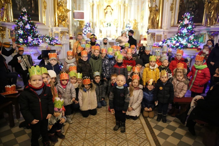 Kolędowanie z królami