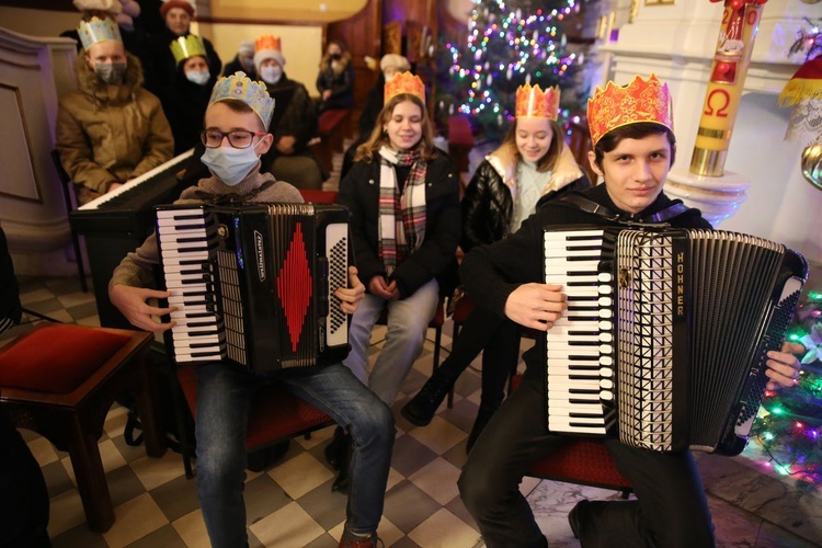 Kolędowanie z królami