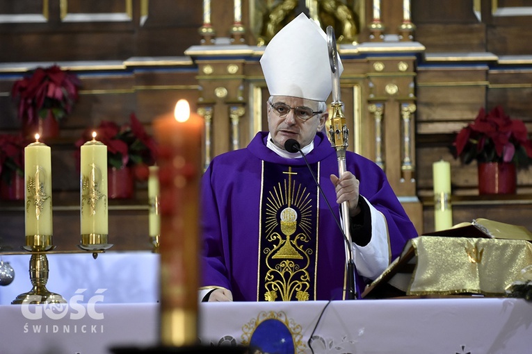 Ostatnie pożegnanie ks. Stanisława Majchrzaka