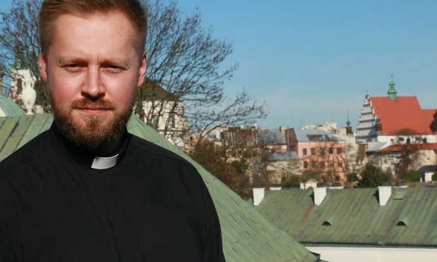 Ks. Grzegorz Ogorzałek.