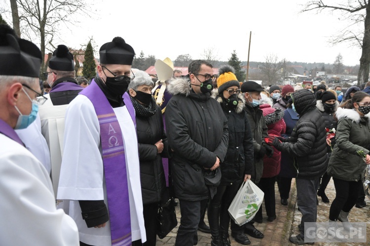 Ostatnie pożegnanie kapłana