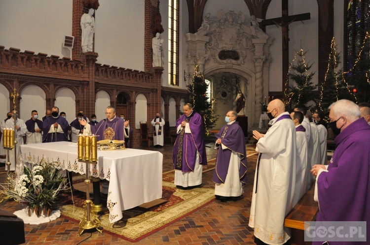 Ostatnie pożegnanie kapłana