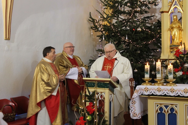 Parafia Objawienia Pańskiego w Brenniku