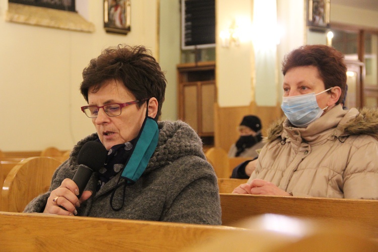 Przyborów. Pionierki, kontynuatorki i 33 czerwone paciorki różańca