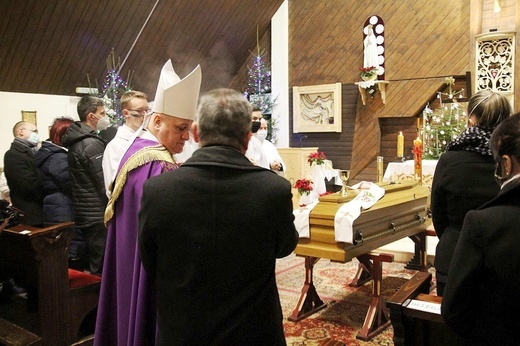 Pogrzeb śp. ks. Jana Froelicha w Wiśle-Głębcach