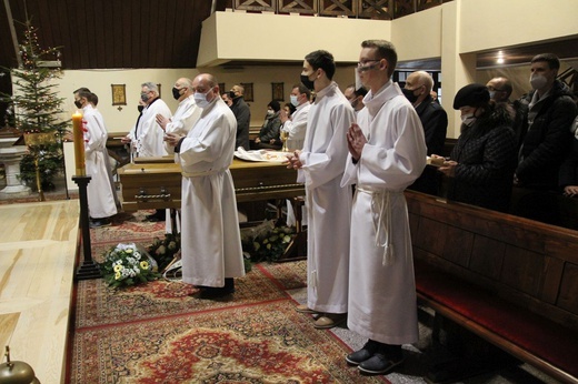 Pogrzeb śp. ks. Jana Froelicha w Wiśle-Głębcach