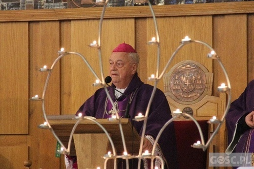 Fotograficzne wspomnienie śp. bp. Dyczkowskiego