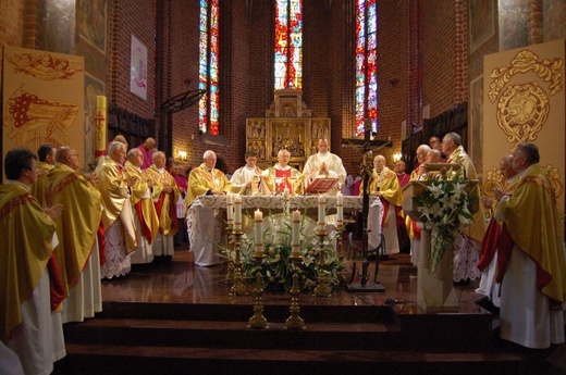 Fotograficzne wspomnienie śp. bp. Dyczkowskiego