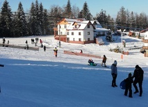 Beskidy. "Mamy dość". Wiślański Skipass chce się otworzyć na turystów i na narciarzy