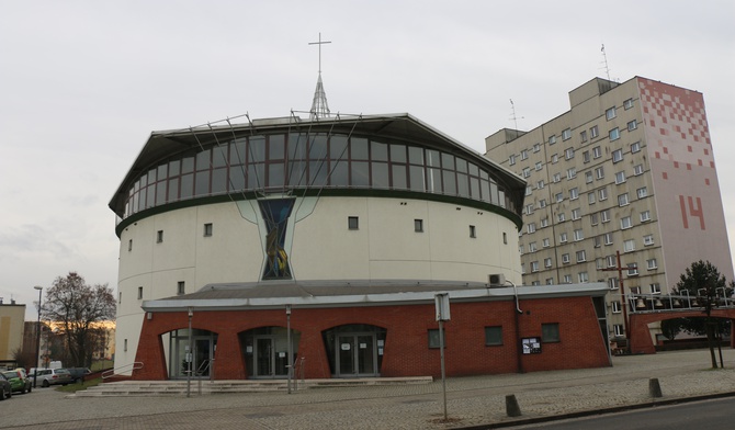 Piekary Śląskie. 20-lecie parafii Świętej Rodziny