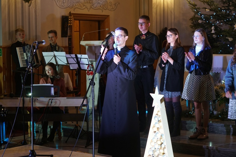 Koncert bożonarodzeniowy w Podegrodziu