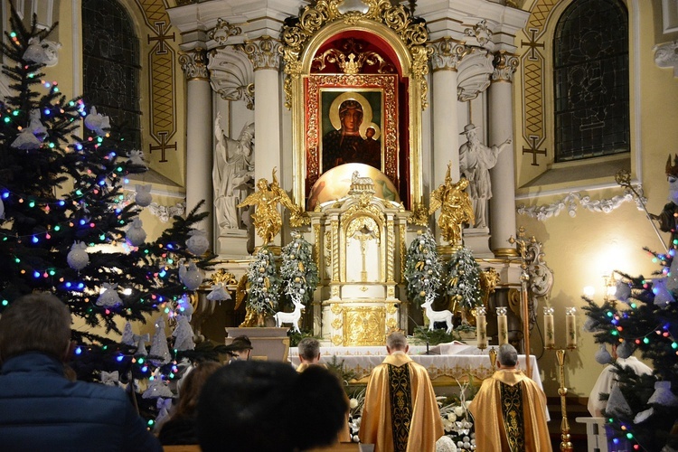 Ustanowienie Sanktuarium Matki Bożej Jasnogórskiej w Mochowie-Paulinach