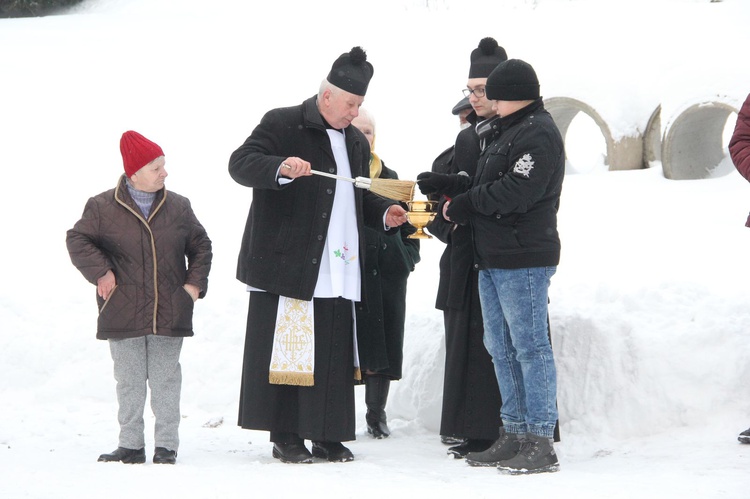 Wojakowa. Błogosławieństwo domu i kolęda u pani Marii