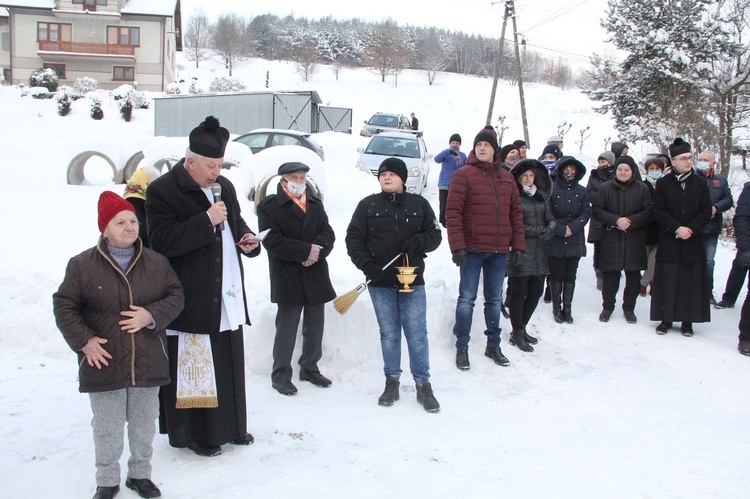 Wojakowa. Błogosławieństwo domu i kolęda u pani Marii