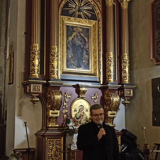 Nowy Sącz. Kolędowanie w bazylice