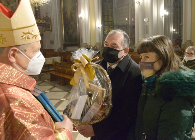 Podziękowanie i życzenia dla bp. Henryka Tomasika