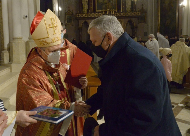 Podziękowanie i życzenia dla bp. Henryka Tomasika