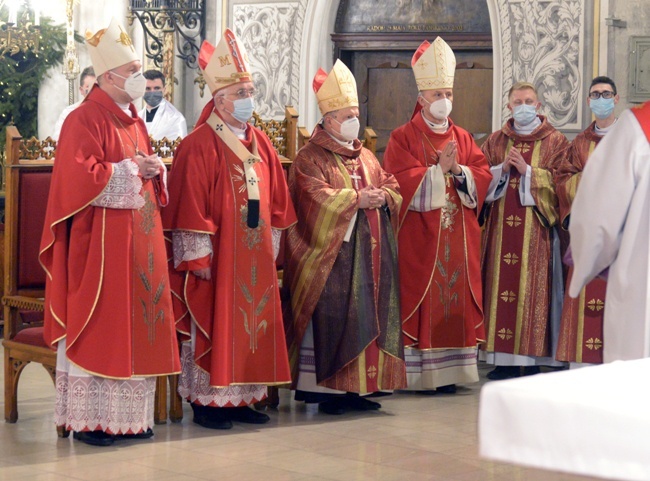 Podziękowanie i życzenia dla bp. Henryka Tomasika