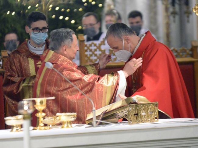 Podziękowanie i życzenia dla bp. Henryka Tomasika