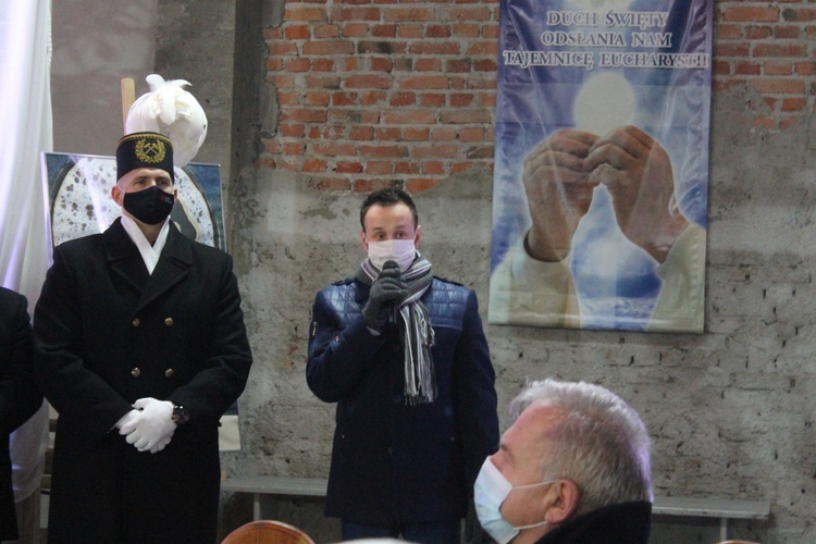 Przychodzi patron