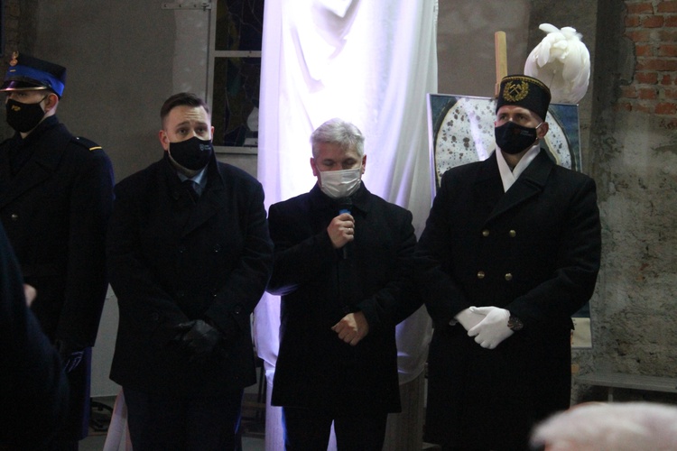 Przychodzi patron