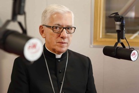 Abp Wiktor Skworc: Chory to zawsze konkretny człowiek, któremu winniśmy okazać bliskość