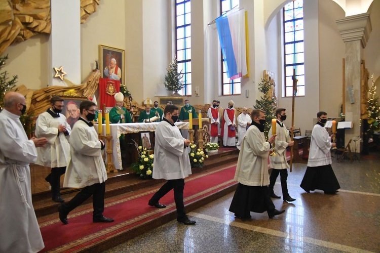 Gorzów Wlkp. Diecezjalne obchody 35. rocznicy śmierci bp. Wilhelma Pluty 